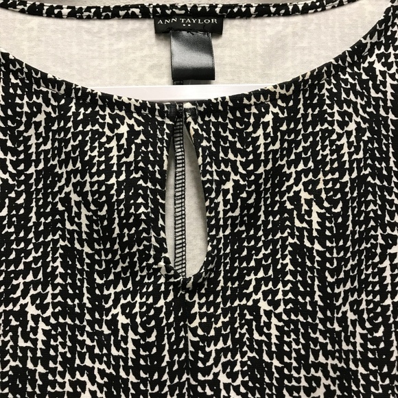 SOLD - NWT Ann Taylor Top - Picture 2 of 6
